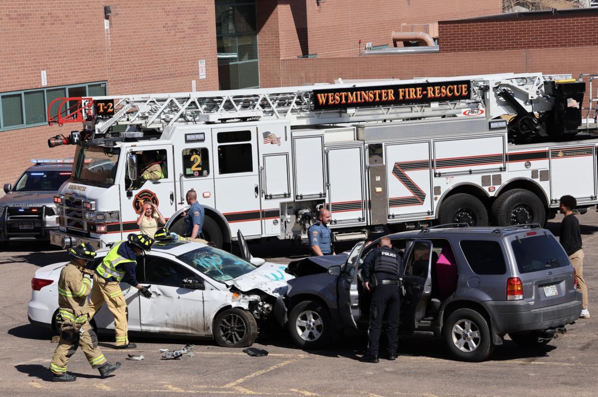Students experience powerful DUI simulation ahead of prom Students experience powerful DUI simulation ahead of prom
