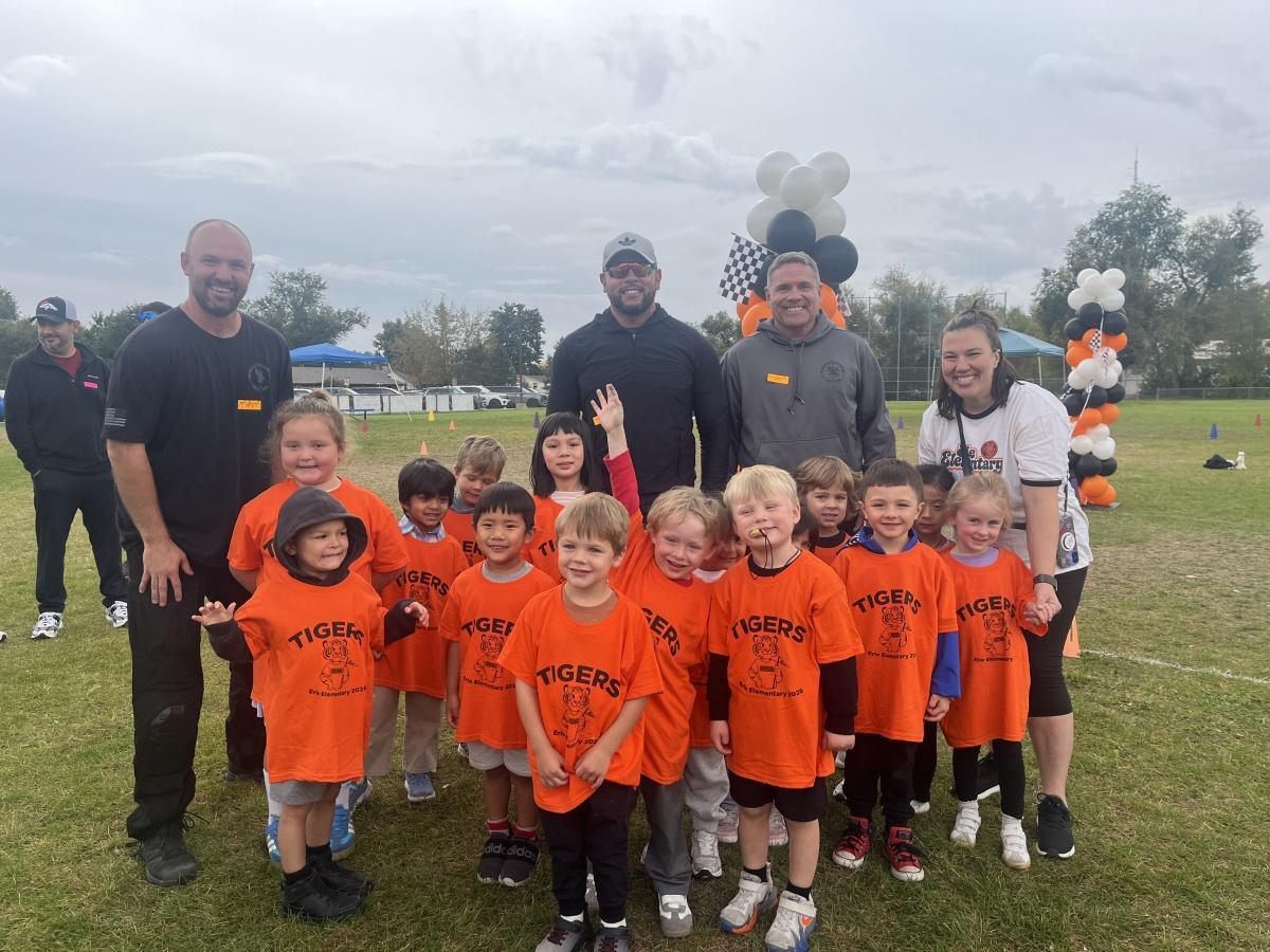 Officers participate in local elementary school fun runs Officers participate in local elementary school fun runs