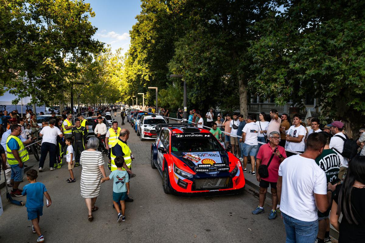 Dani Sordo encabeza la prueba decisiva de la CERT - Rallycar