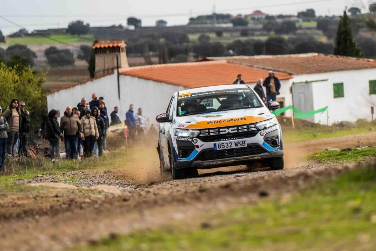 La Sandero Eco Cup Spain Tierra se suma al CERT - Rallycar La Sandero Eco Cup Spain Tierra se suma al CERT - Rallycar