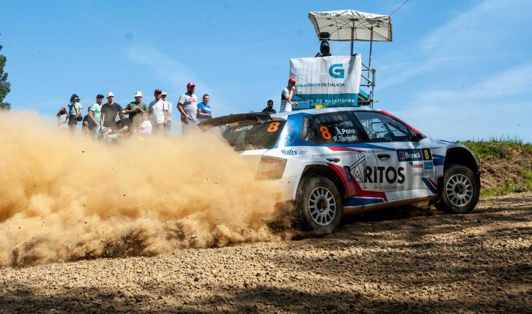Estreno triunfal de Xevi Pons en la CERT - Rallycar