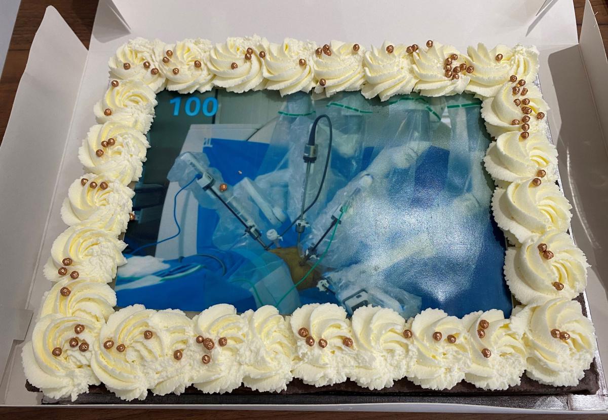 Le service de chirurgie thoracique des HUS réalise sa 100ème opération avec le robot DaVinci