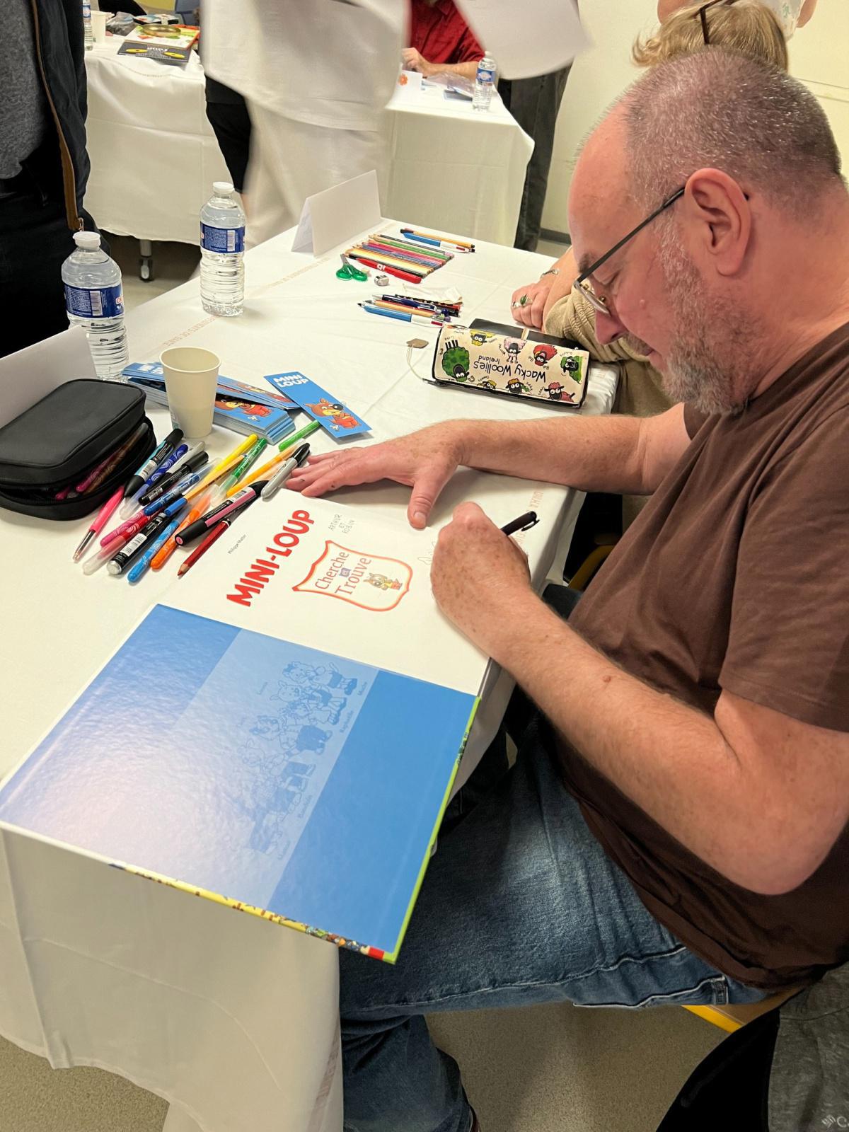 Clôture de la Quinzaine du Livre à l'Hôpital mère-enfant - Une première édition pleine de magie !