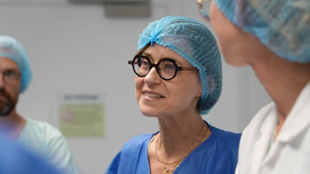Stérilisation : un chantier stratégique pour la reprise d’activité chirurgicale au Nouvel Hôpital Civil (NHC) et de coloscopie diagnostique 🚧