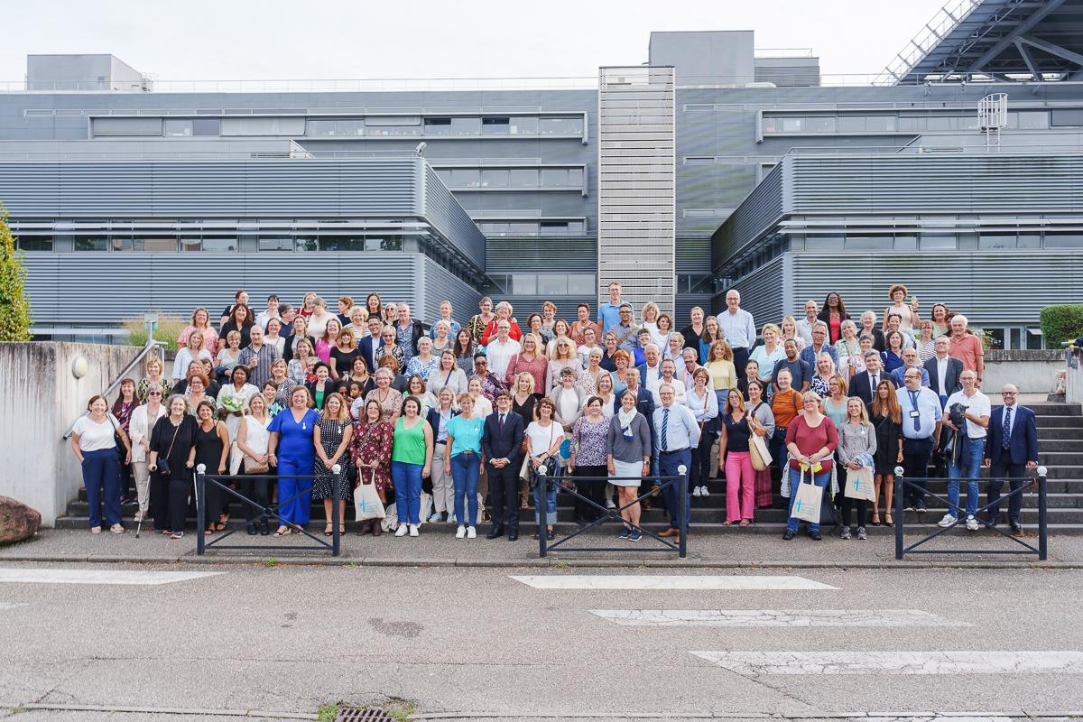 Remise de la médaille d'honneur du travail aux agents des HUS