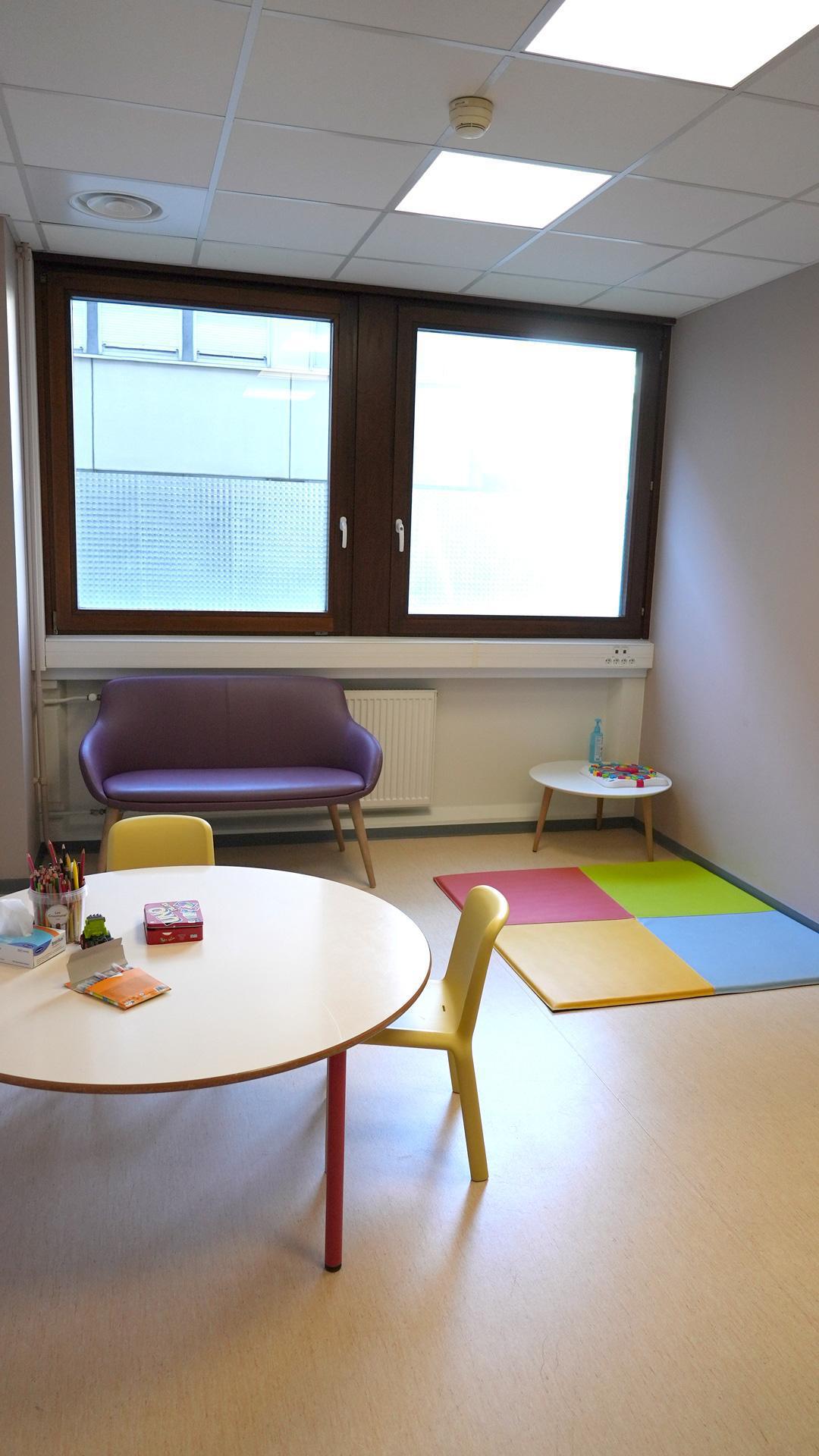 Ouverture d’une Unité d’Accueil Pédiatrique Enfance en Danger aux HUS