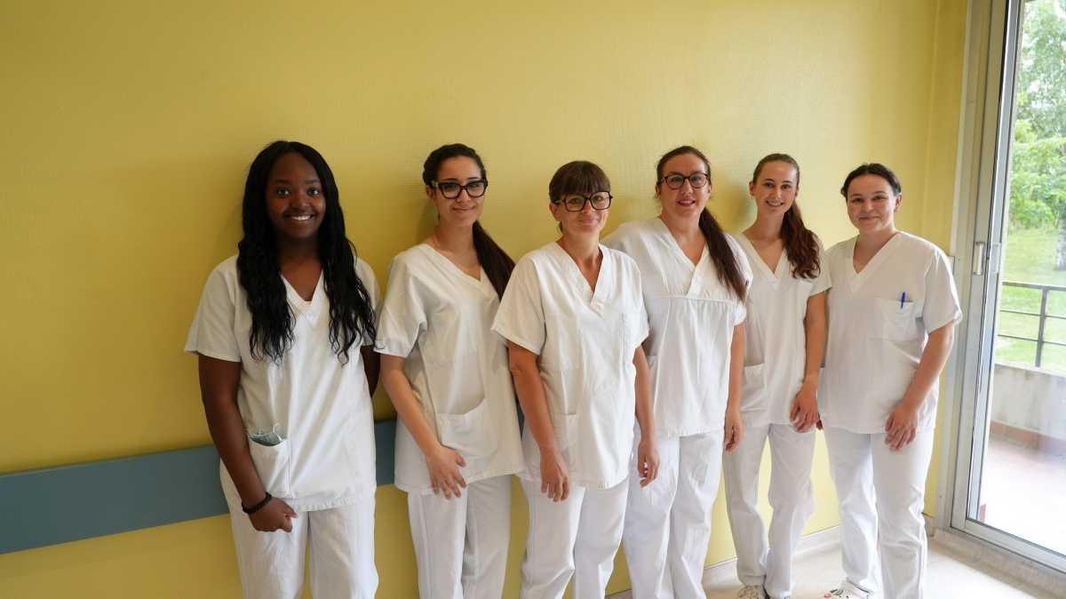 Pôle dentaire des HUS : l'expertise des chirurgien dentistes des HUS au service des patients âgés