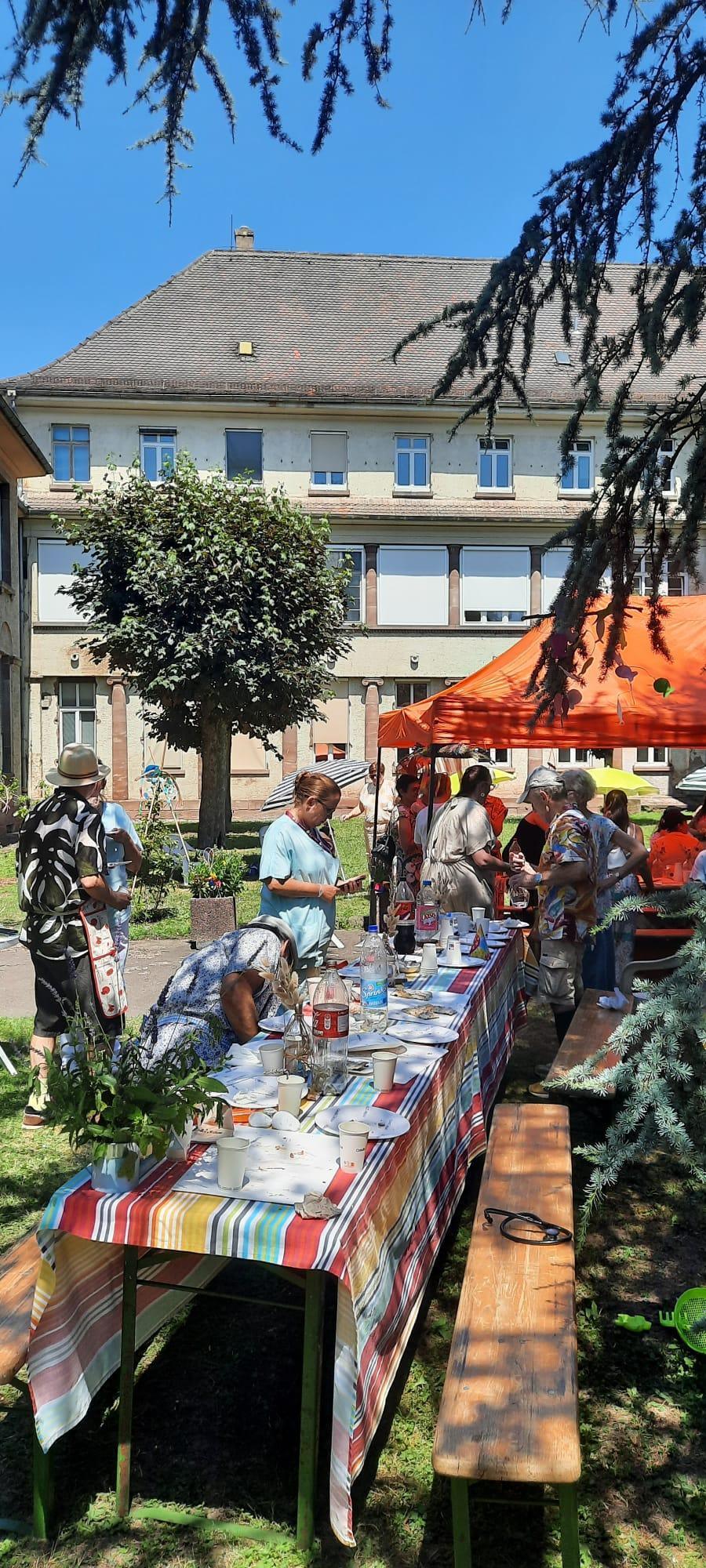 Fête de l'été à l'Unité de Soins Palliatifs des HUS