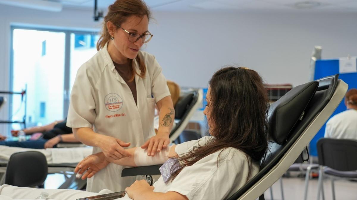 Septembre, mois de sensibilisation aux cancers du sang : un don de soi au bénéfice des malades pour les agents des HUS