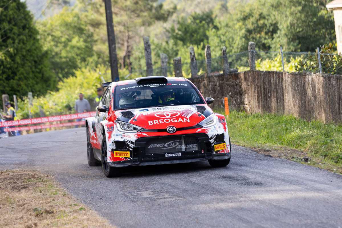 Jorge Cagiao, segundo en su estreno con el Toyota