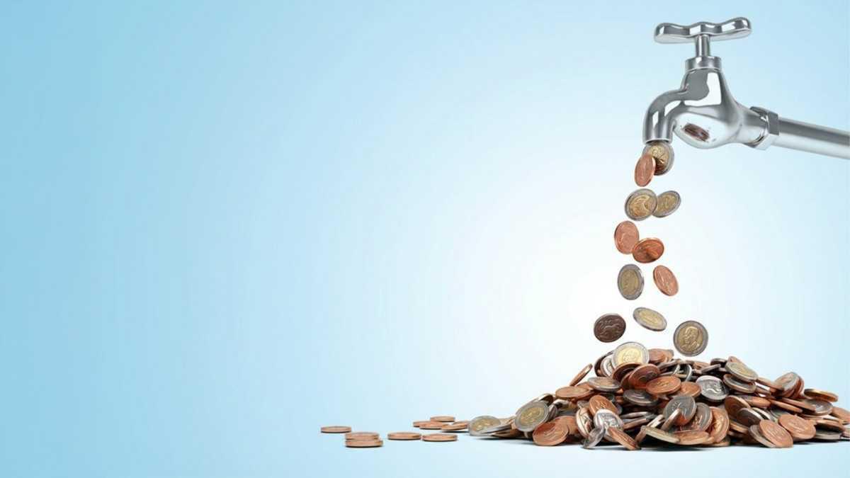 Why Your Cash Flow Problems May Be Down to Your Behaviour