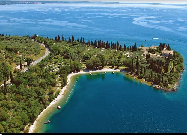 Parking: Punta San Vigilio Parco Baia delle Sirene Parking: Punta San Vigilio Parco Baia delle Sirene