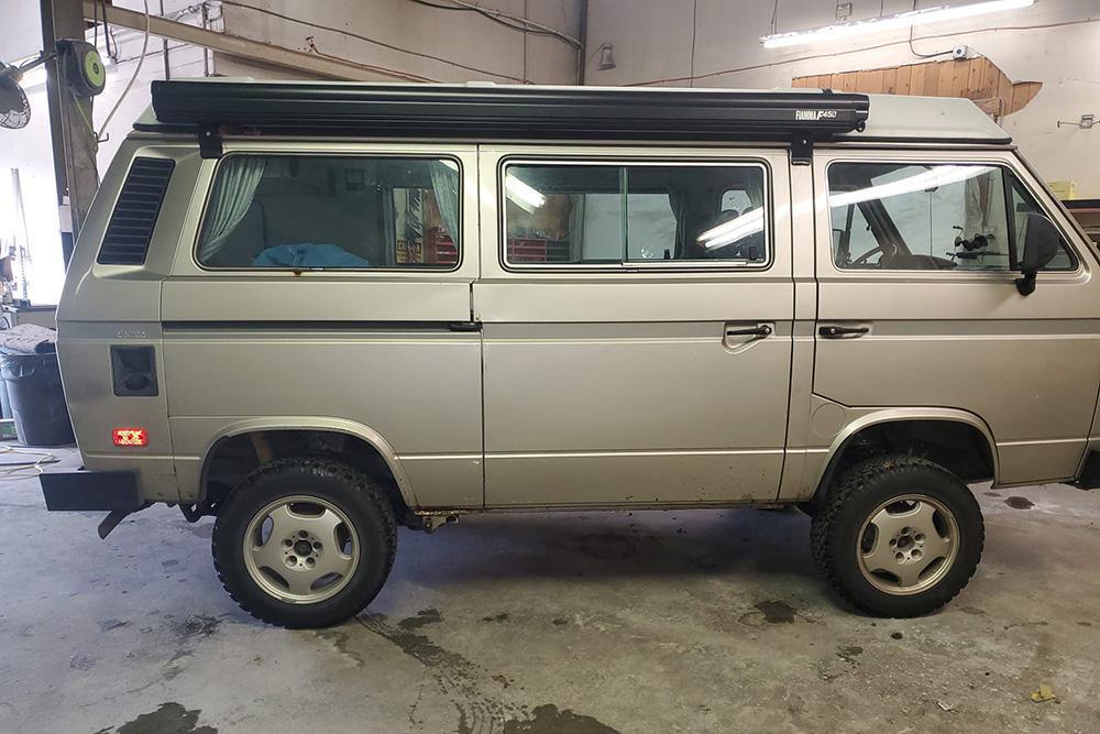 WA - Seattle: 1988 Vanagon Westfalia Syncro Camper WA - Seattle: 1988 Vanagon Westfalia Syncro Camper