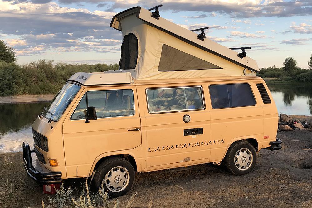 CA - Oakland: 1985 Vanagon Westfalia Camper