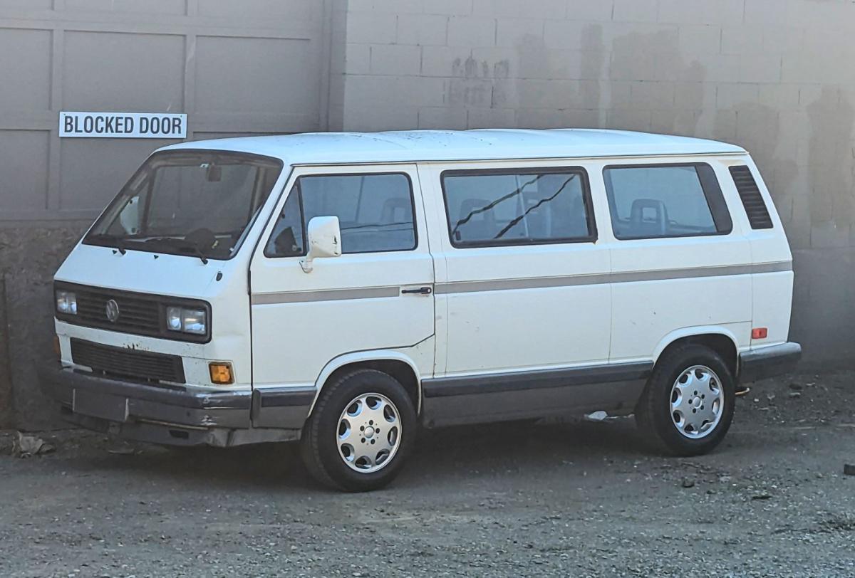 WA - Seattle: 1990 Vanagon Tintop WA - Seattle: 1990 Vanagon Tintop