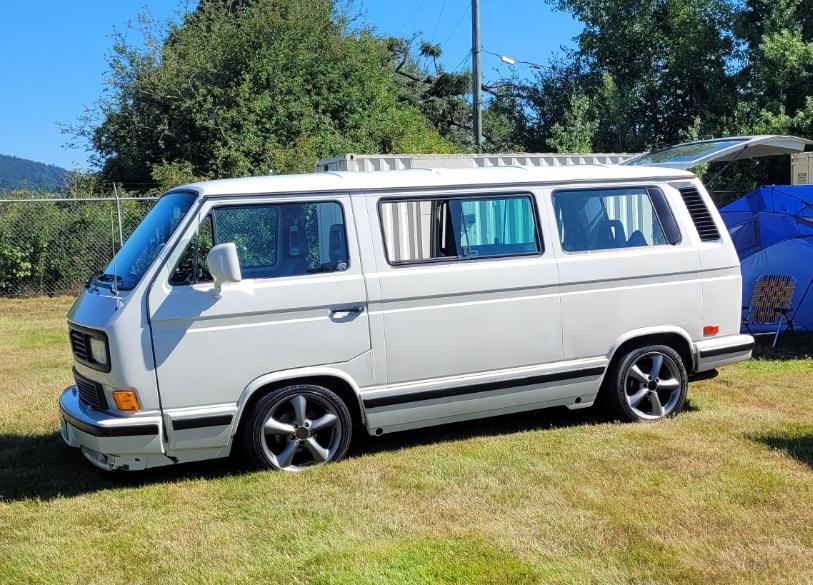 BC - Burnaby: 1989 Vanagon Whitestar Tintop