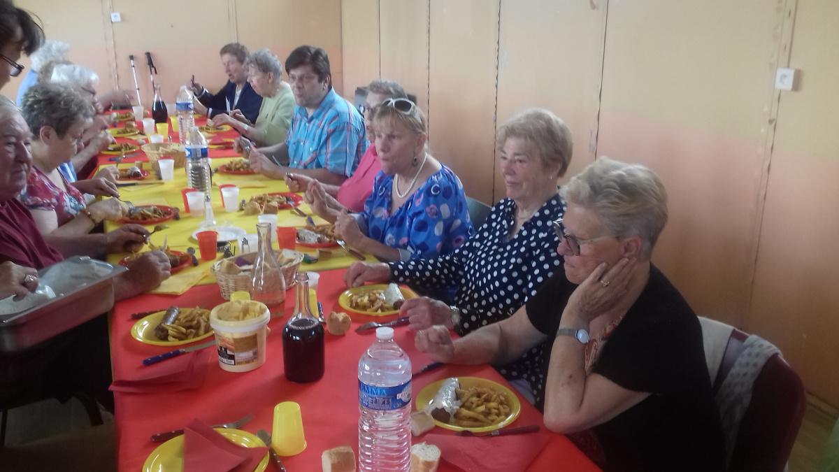 Club de l'Amitié de Boissey le Châtel Club de l'Amitié de Boissey le Châtel