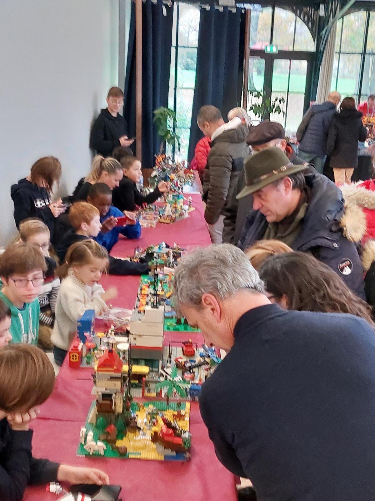 Retour sur l'expo Lego au profit du Téléthon et de l'association Rires d'enfants