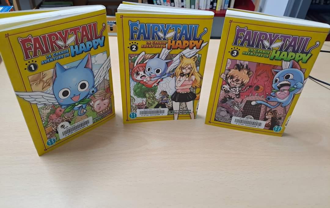 La collection du manga Fairy Tail est à la bibliothèque 