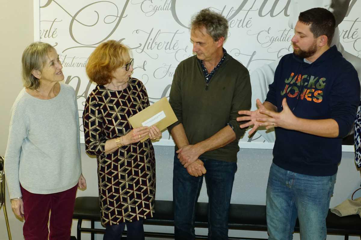 Remise des fonds collectés pour le Téléthon et l'association Rire d'Enfants