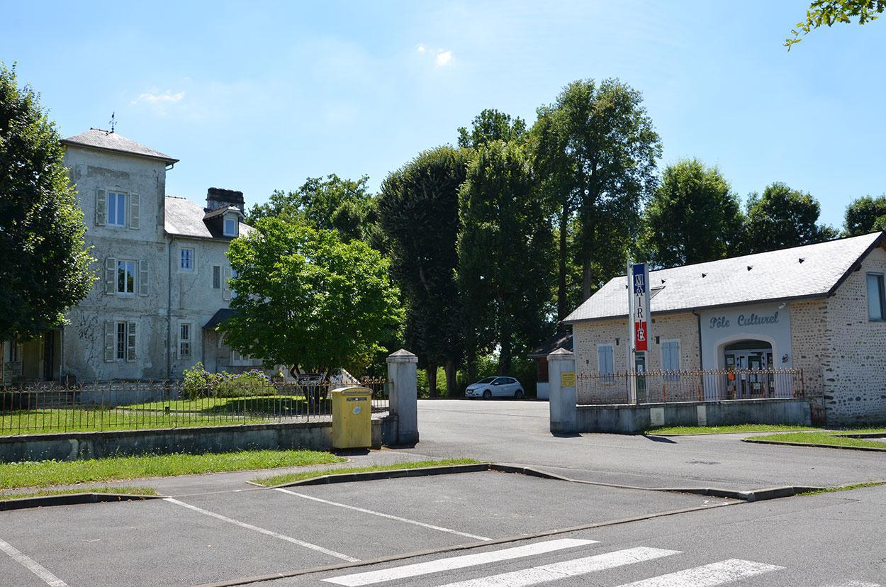 Idron-La mairie-3