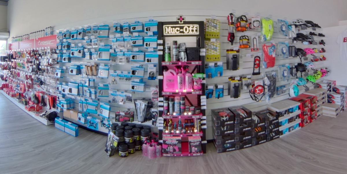 La boutique pour vos équipements, l'entretien ou la réparation de votre vélo La boutique pour vos équipements, l'entretien ou la réparation de votre vélo