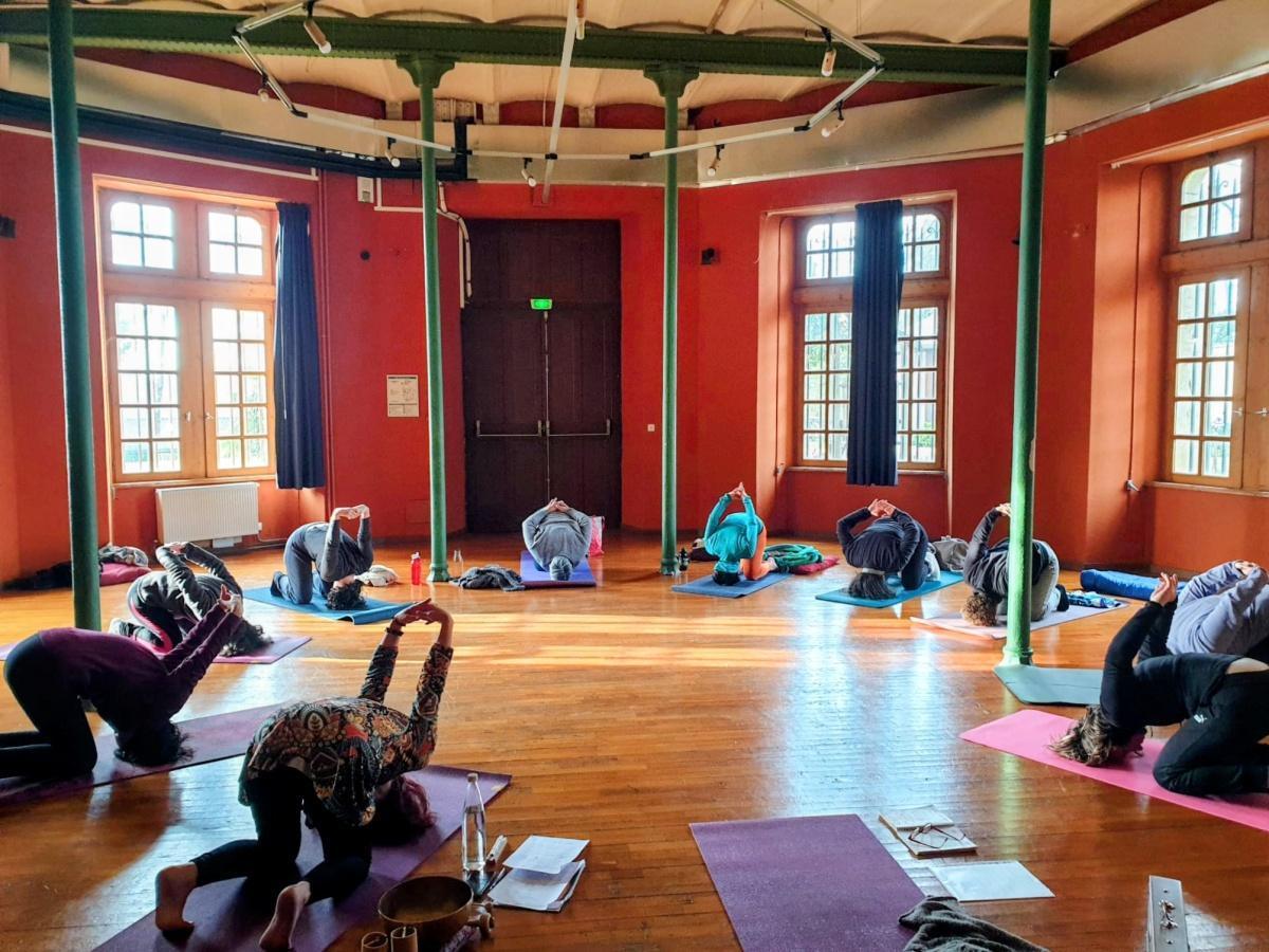 YOGA Cours Collectifs, Ateliers, Stages