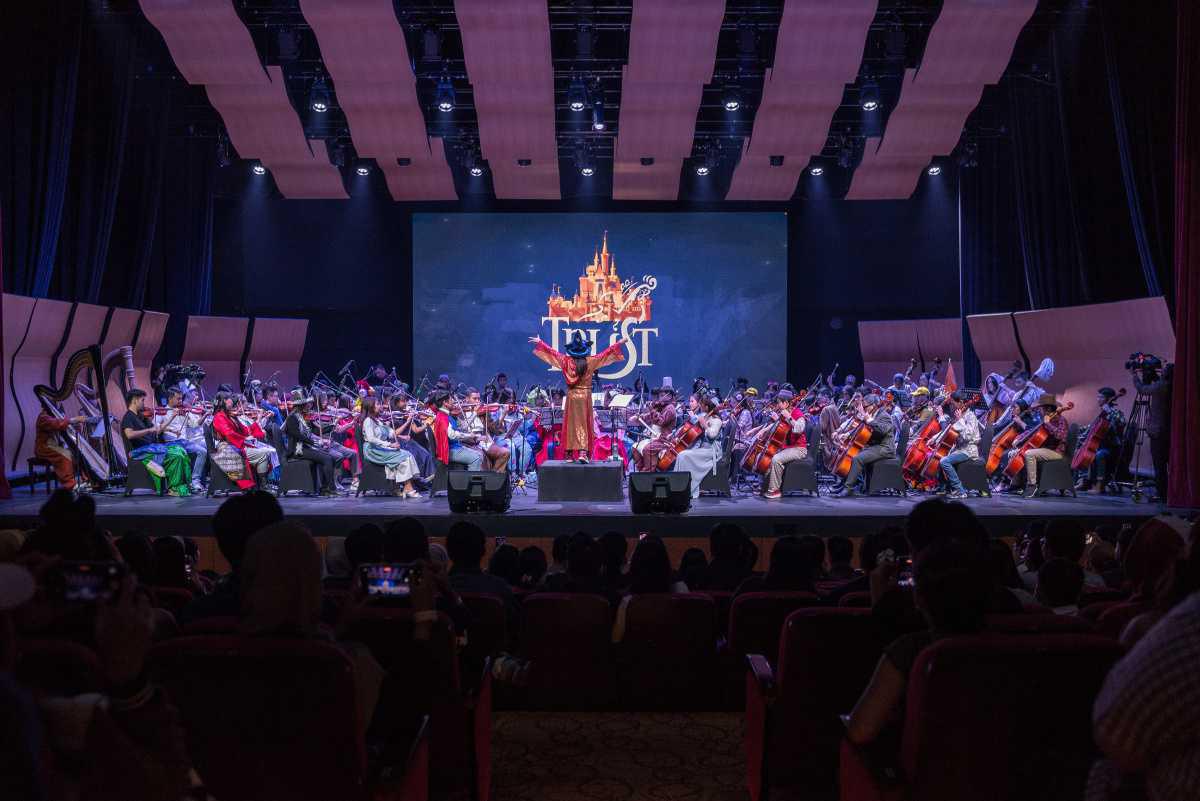 The Legend Signature Series The Legend Signature Series