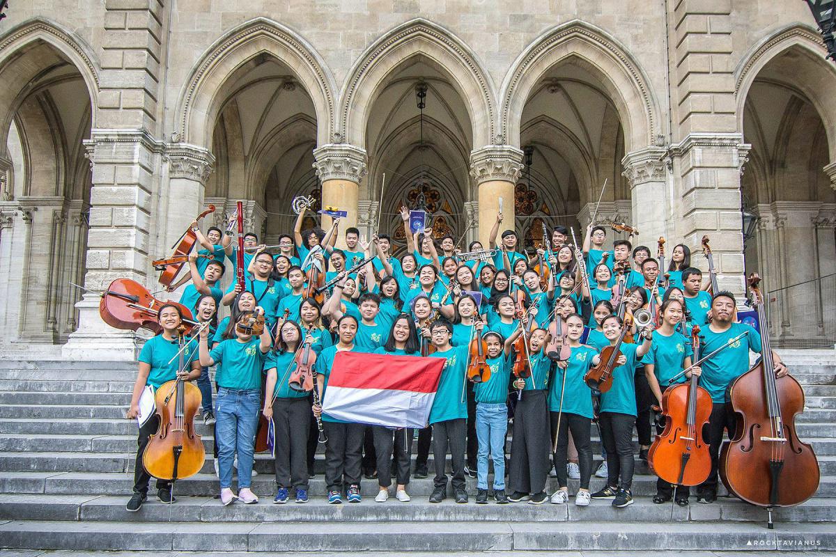 Contact Us Contact Us