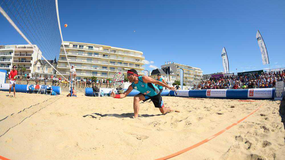 Venez découvrir le Beach Tennis !!