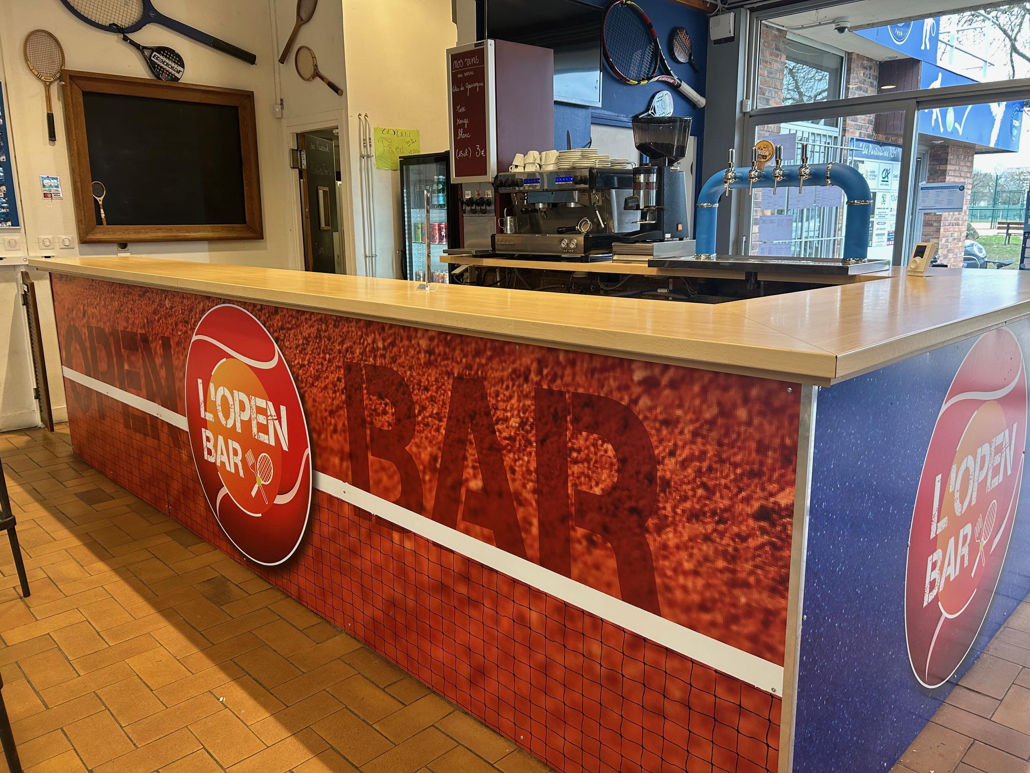Bar / Restaurant