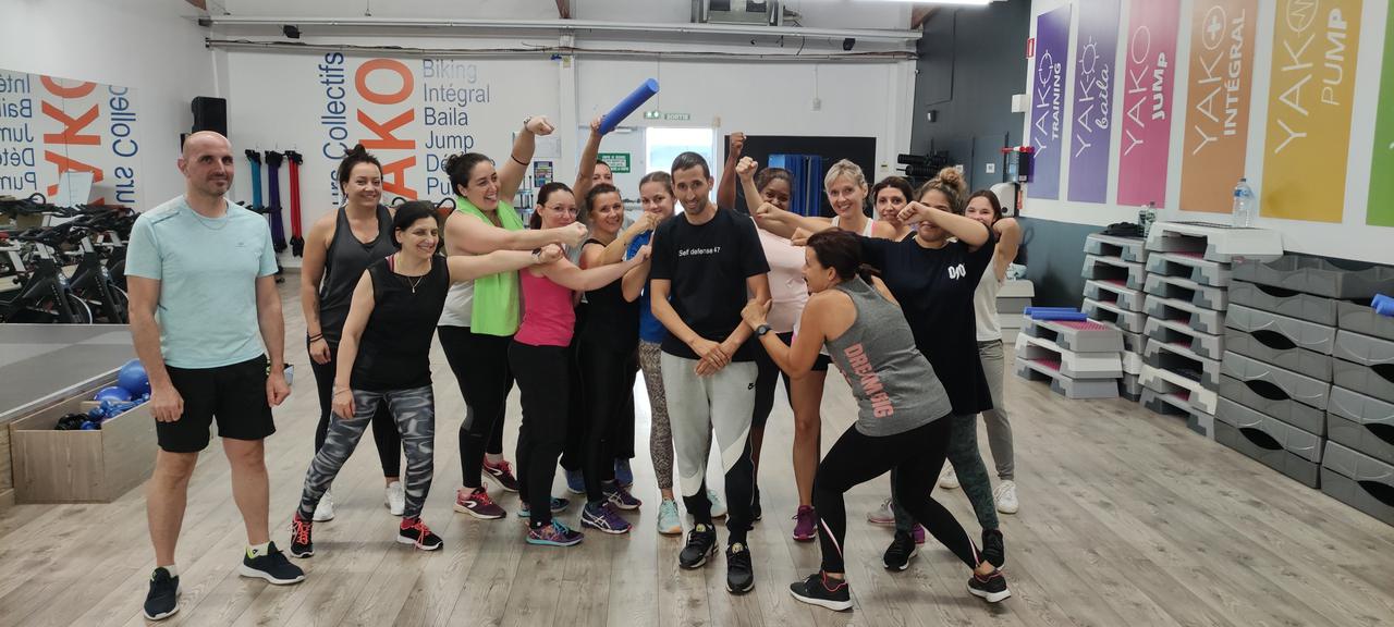 coaching à la salle de sport l' orange bleu 