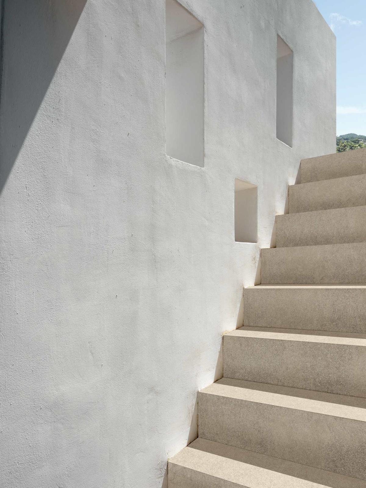 SENSI: La Collezione che Armonizza Natura e Innovazione per Spazi In & Outdoor SENSI: La Collezione che Armonizza Natura e Innovazione per Spazi In & Outdoor