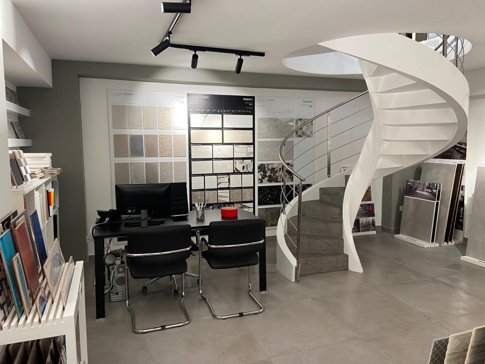 Showroom Latina 017