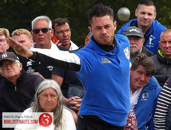 Lonny PAYEN au National d'Orléans 2021 : Champion de pétanque à suivre Lonny PAYEN au National d'Orléans 2021 : Champion de pétanque à suivre