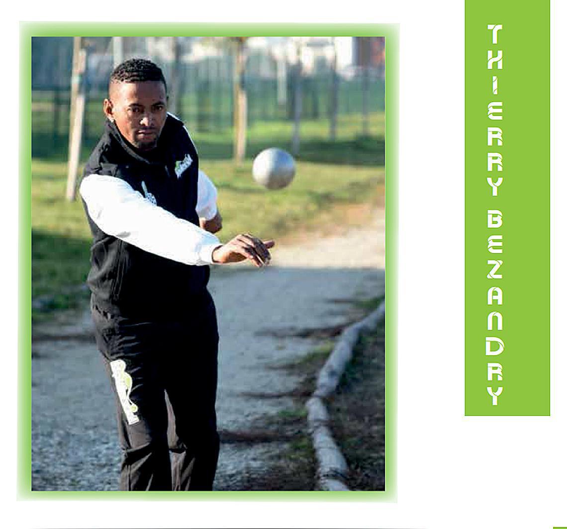 Mercure Inox demi-tendre ou très tendre Boulenciel : 3 Boules de pétanque compétition Mercure Inox demi-tendre ou très tendre Boulenciel : 3 Boules de pétanque compétition