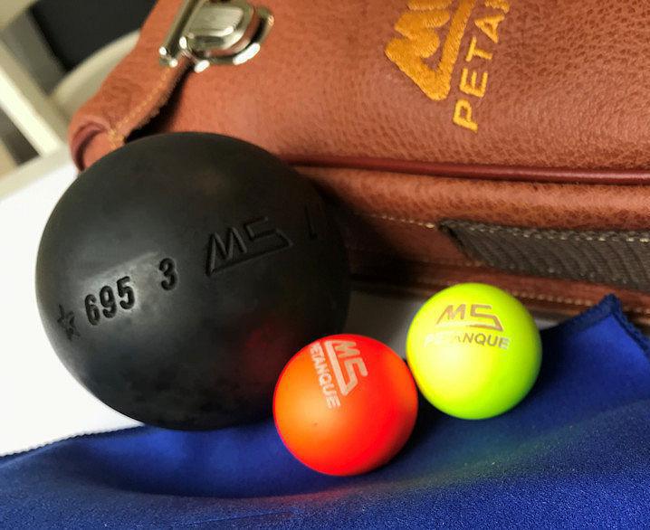 L'IT (L'élite) MS DEMI-TENDRE Inox ANTI-REBOND NOIR MAT : 3 boules de pétanque grande compétition L'IT (L'élite) MS DEMI-TENDRE Inox ANTI-REBOND NOIR MAT : 3 boules de pétanque grande compétition