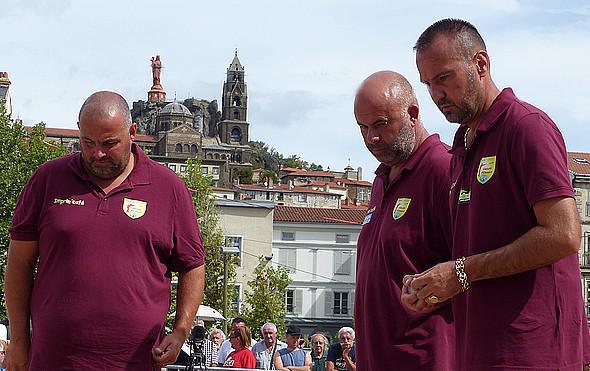 WebTV Le Puy-en-Velay : Supranational de pétanque triplette open 2023 WebTV Le Puy-en-Velay : Supranational de pétanque triplette open 2023