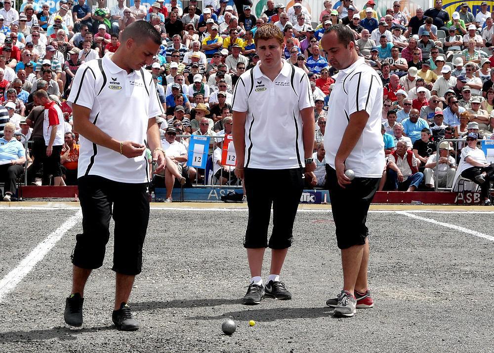 Championnats, quantité ou qualité ? Championnats, quantité ou qualité ?