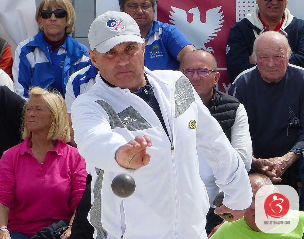 Replays, découvrez les temps forts des championnats régionaux de pétanque Auvergne Rhône-Alpes 2023 Replays, découvrez les temps forts des championnats régionaux de pétanque Auvergne Rhône-Alpes 2023