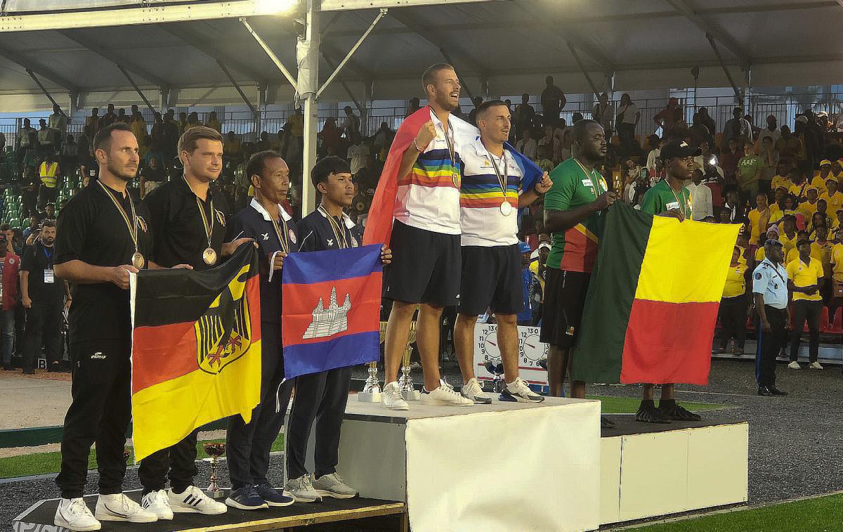 La France dans la douleur La France dans la douleur