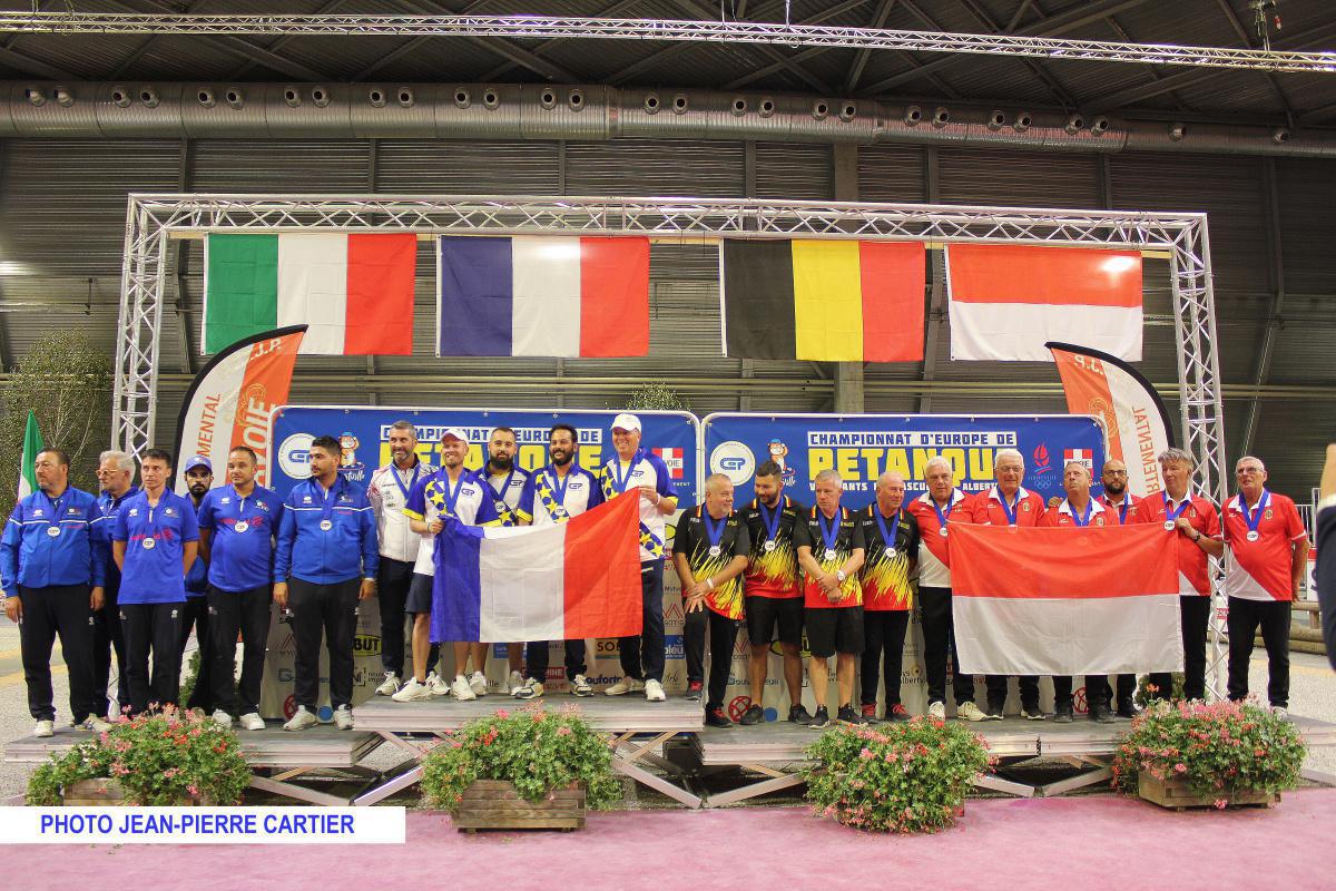 Championnat d'Europe Triplette 2023 : La France Triomphe Face à l'Italie Championnat d'Europe Triplette 2023 : La France Triomphe Face à l'Italie