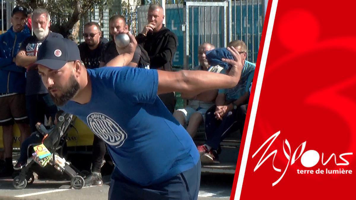 La série "Vidéos de l'International à pétanque de l'Olivier à Nyons - Septembre/Octobre 2023" La série "Vidéos de l'International à pétanque de l'Olivier à Nyons - Septembre/Octobre 2023"