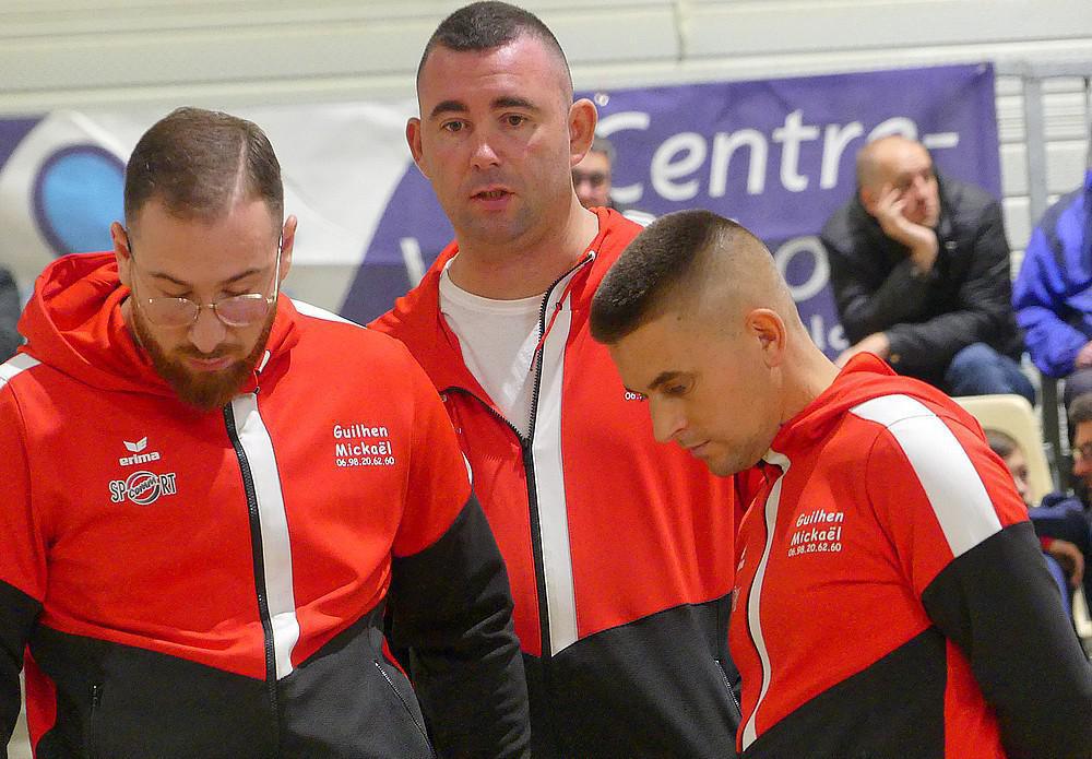 Feltain, Helfrick, Lamezec, les favoris à l'arrivée Feltain, Helfrick, Lamezec, les favoris à l'arrivée