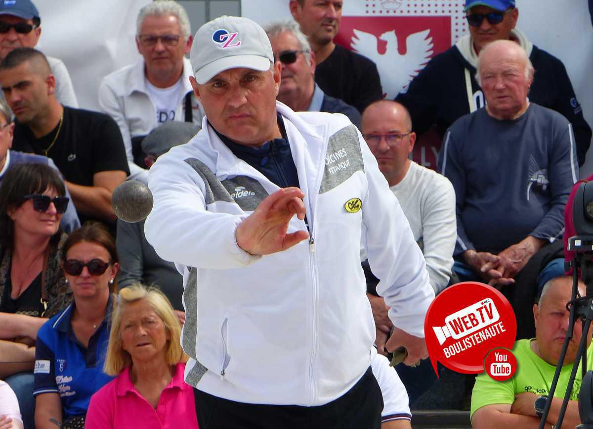 Soirée pétanque, vendredi à Châteauneuf-sur-Loire : Doublettes d'exception contre l'élite du Loiret Soirée pétanque, vendredi à Châteauneuf-sur-Loire : Doublettes d'exception contre l'élite du Loiret