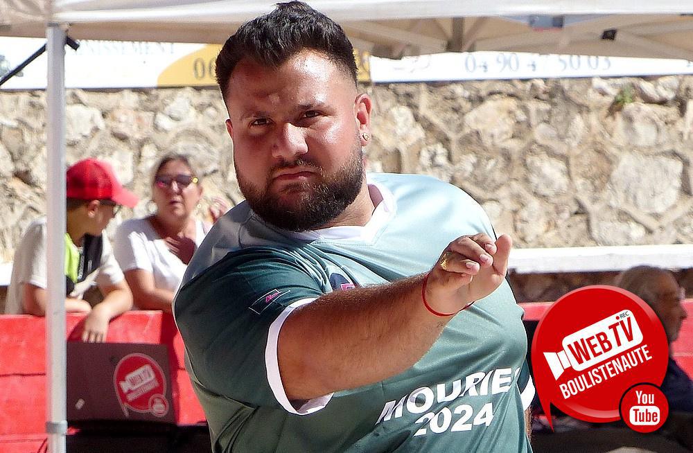 Stéphane Robineau, belle série de tirs au festival à pétanque des Alpilles 2024