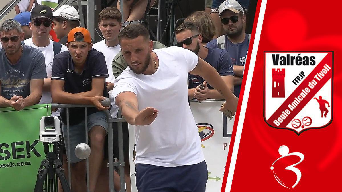 La série de vidéos "Supranational à pétanque triplette de Valréas, TOP 1000 édition 2024" La série de vidéos "Supranational à pétanque triplette de Valréas, TOP 1000 édition 2024"