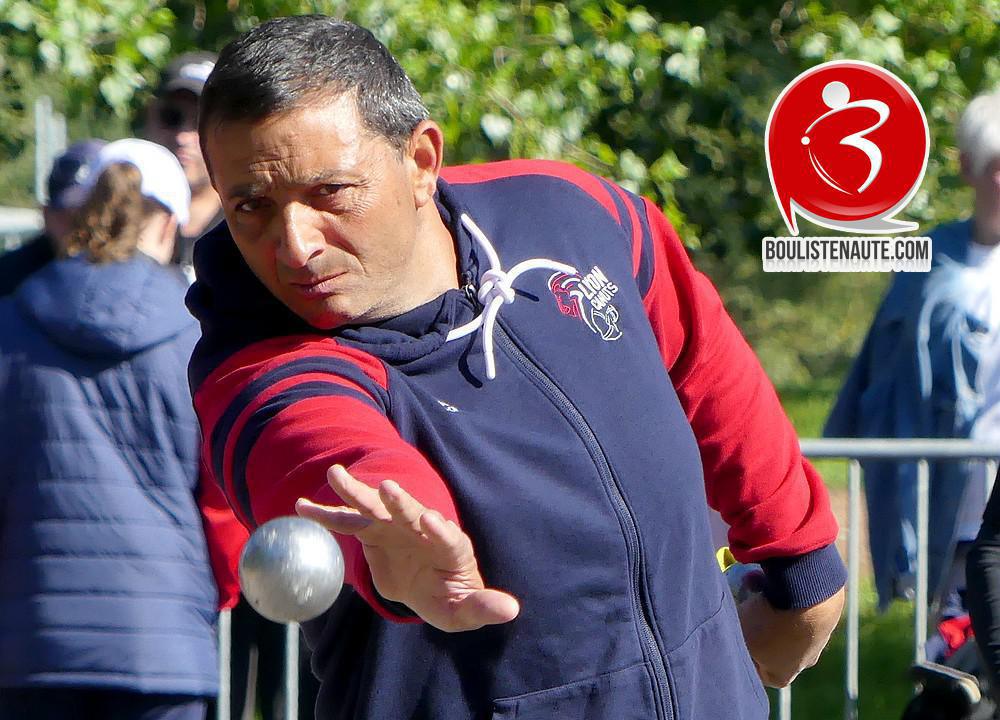 Pétanque : Nyons, seuls dans l'arène Pétanque : Nyons, seuls dans l'arène