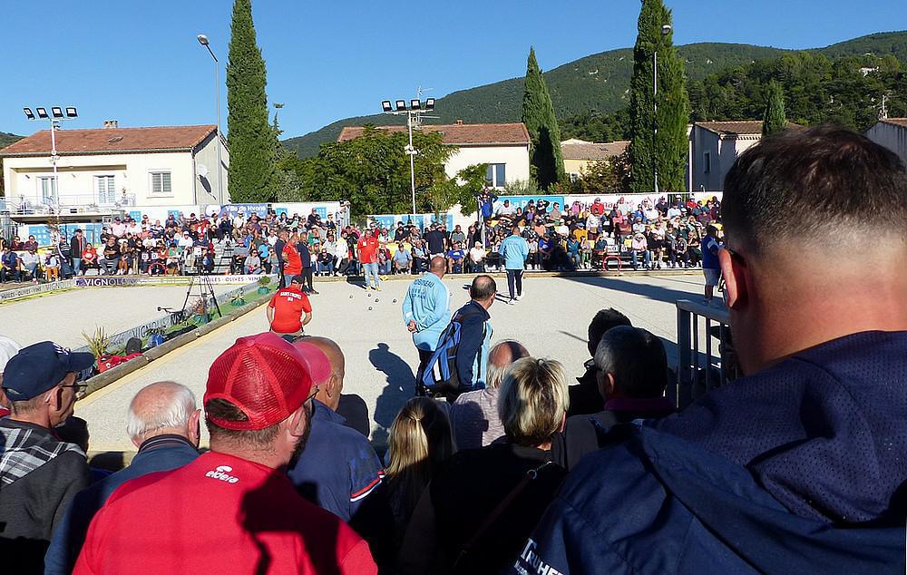 Pétanque : Nyons, le carré magique Pétanque : Nyons, le carré magique