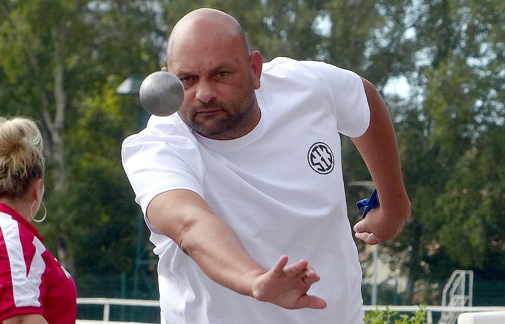 Andriantseheno, au grand galop Andriantseheno, au grand galop